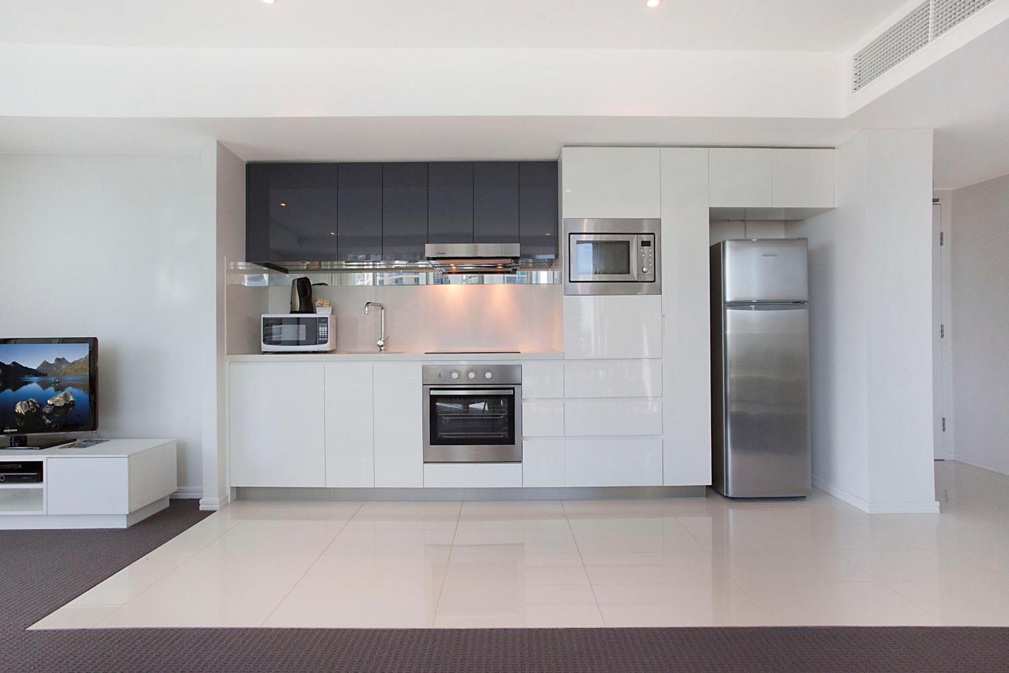 Number 1 H Residences - Wifi, Parking & More By Gold Coast Holidays Экстерьер фото