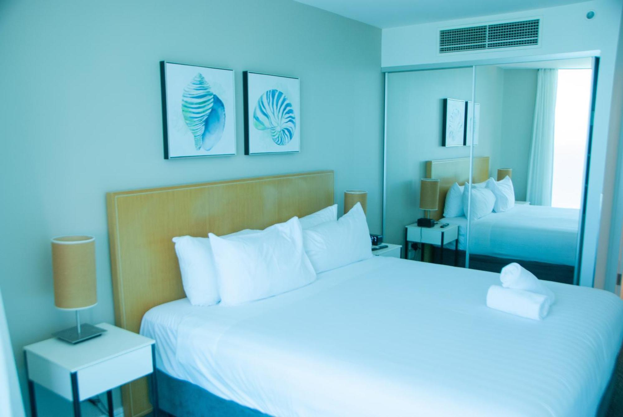 Number 1 H Residences - Wifi, Parking & More By Gold Coast Holidays Экстерьер фото