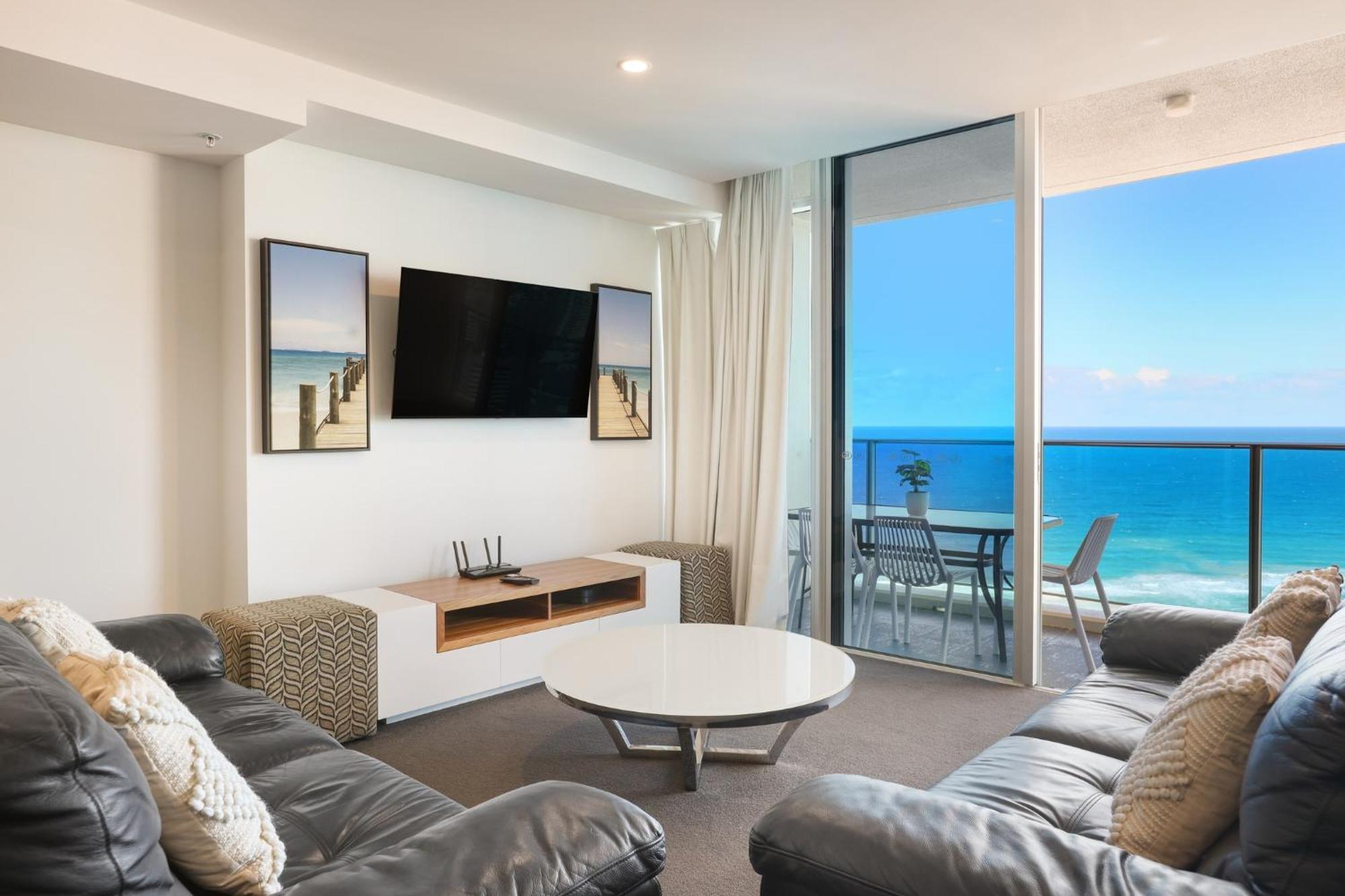 Number 1 H Residences - Wifi, Parking & More By Gold Coast Holidays Экстерьер фото