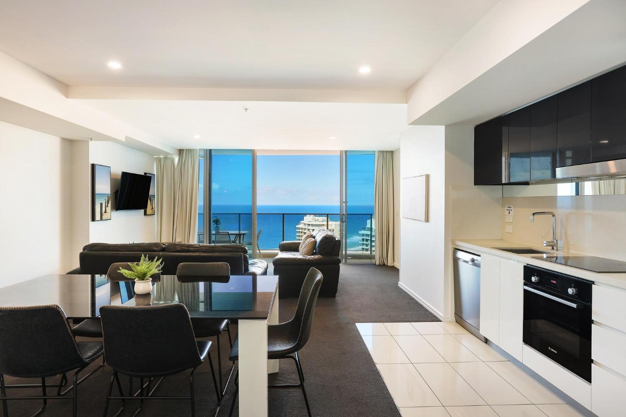 Number 1 H Residences - Wifi, Parking & More By Gold Coast Holidays Экстерьер фото