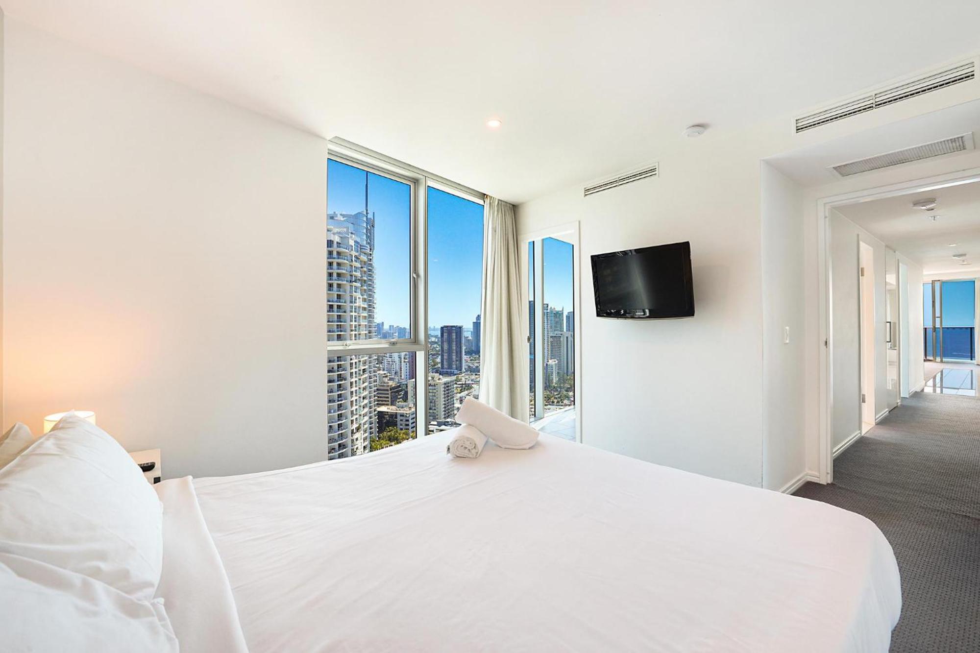 Number 1 H Residences - Wifi, Parking & More By Gold Coast Holidays Экстерьер фото