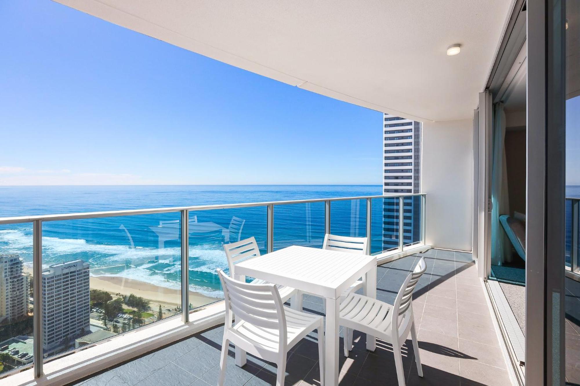 Number 1 H Residences - Wifi, Parking & More By Gold Coast Holidays Экстерьер фото